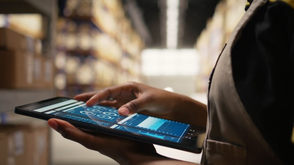 物流倉庫のDX研修は管理者がカギ｜3PL現場で定着させる進め方を解説